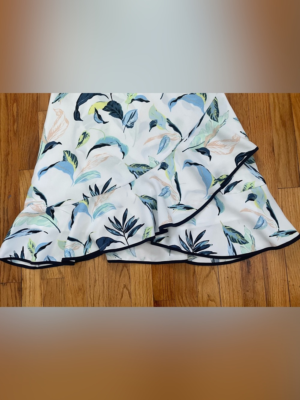NWT Banana Republic Sleeveless Midi Flared Dress Floral Print Women’s Size 12 - Picture 4 of 12